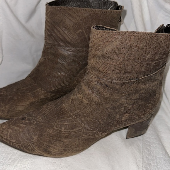 Free People Boots - Picture 3 of 6